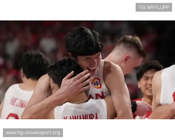 火箭压哨罚球造就惊险绝平全场观众起立致敬这一难忘燃情时刻的传奇